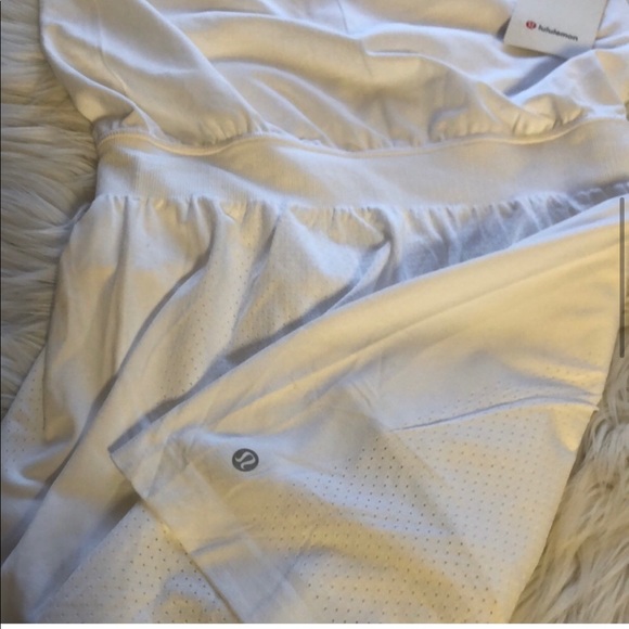 35.- NWT LULULEMON 🍋DRESS #8 - Picture 6 of 7